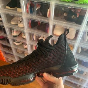 Lebron 16